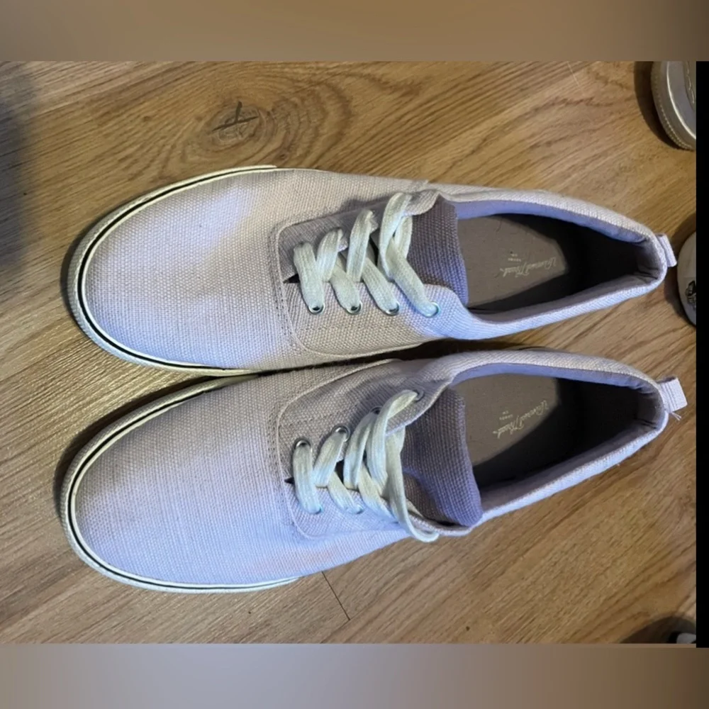 Universal Thread Lavender Canvas Sneakers